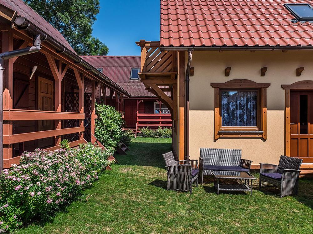 U Sylwi Domki Drewniane Trzęsacz Exteriör bild