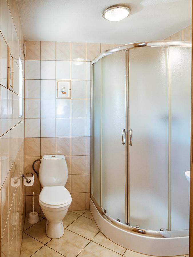 U Sylwi Domki Drewniane Trzęsacz Exteriör bild